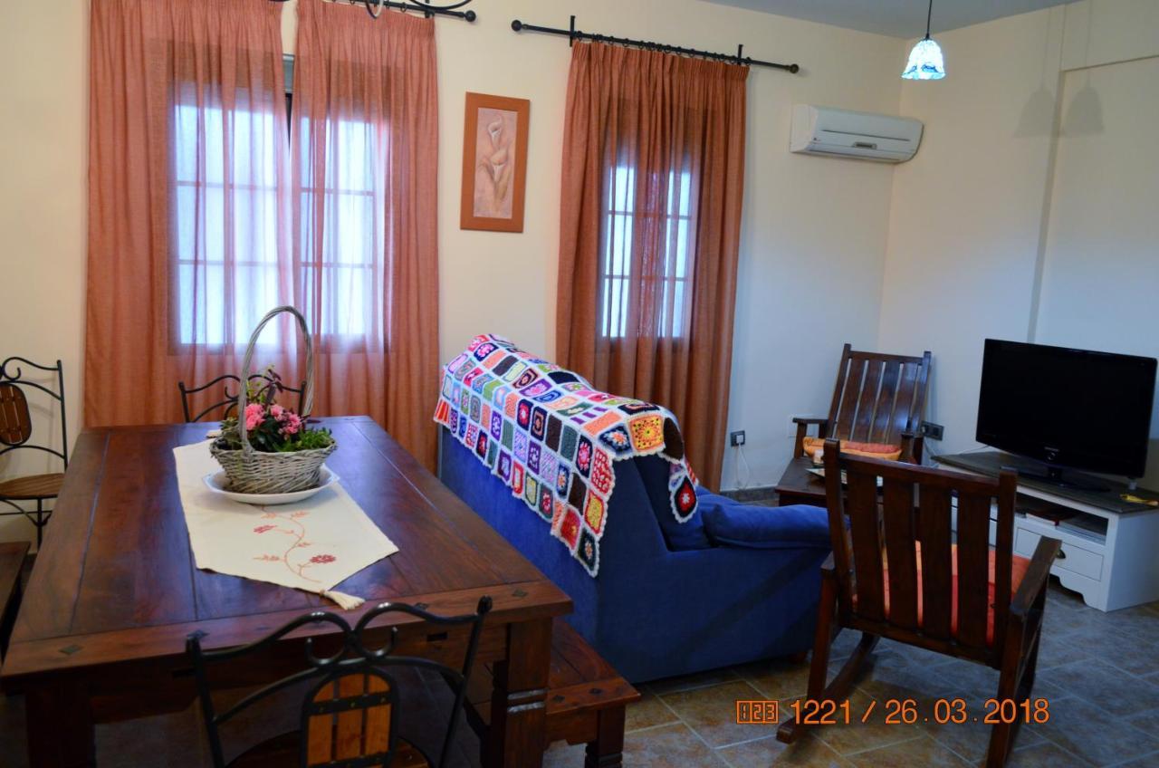 Posada La Reja Malpica de Tajo 外观 照片